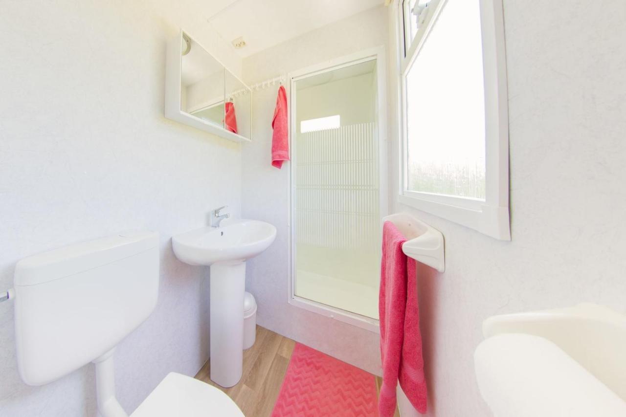 Scandinavian Lodge Zuna Екстер'єр фото